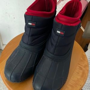 Tommy Hilfigure Duck Boots